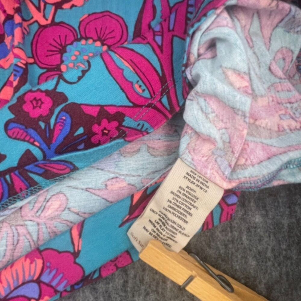 Soft Surroundings Embroidered V-Neck Knit Tank Top Pink Teal Floral sz L Boho - Picture 6 of 9